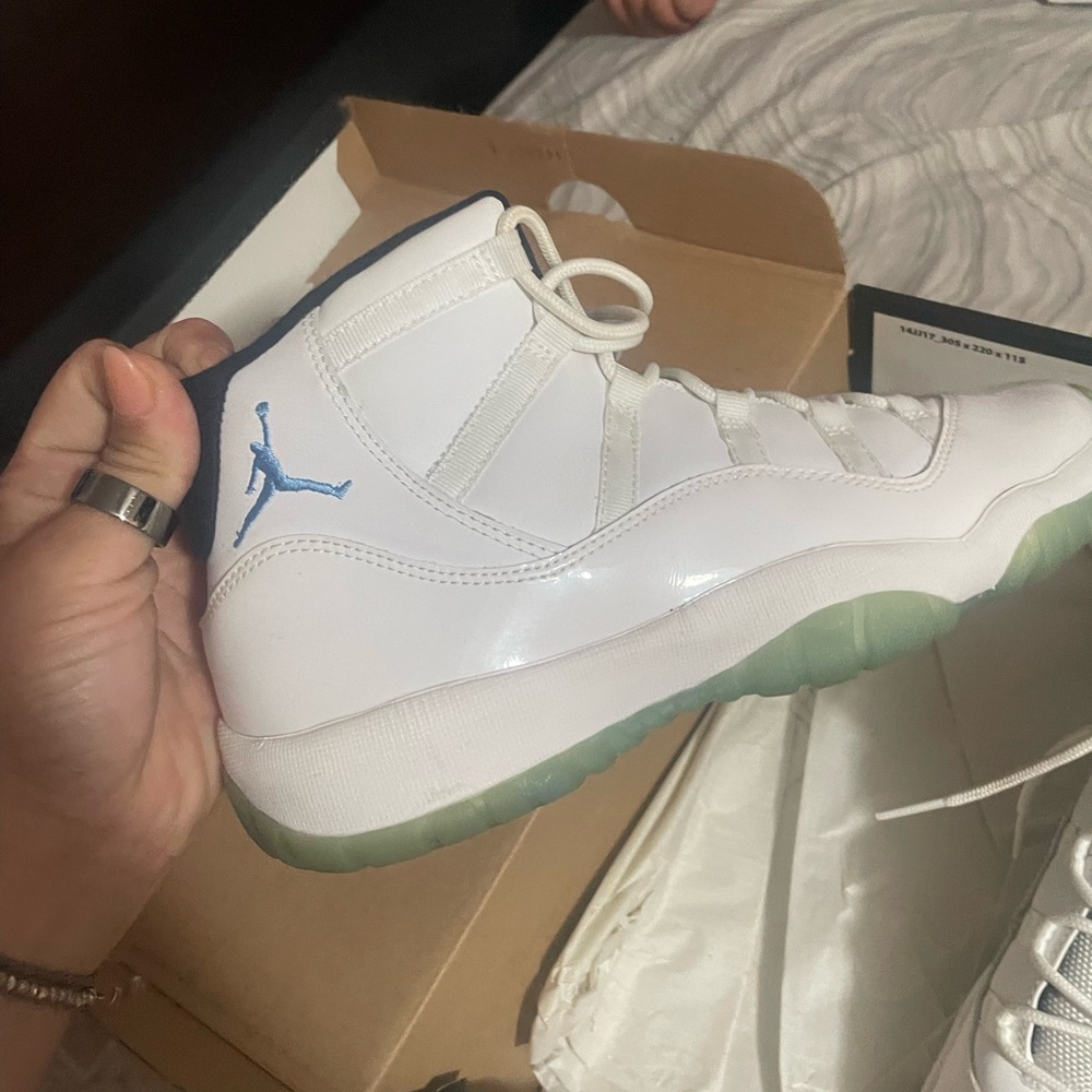 Kids White and Blue Basketball Shoes